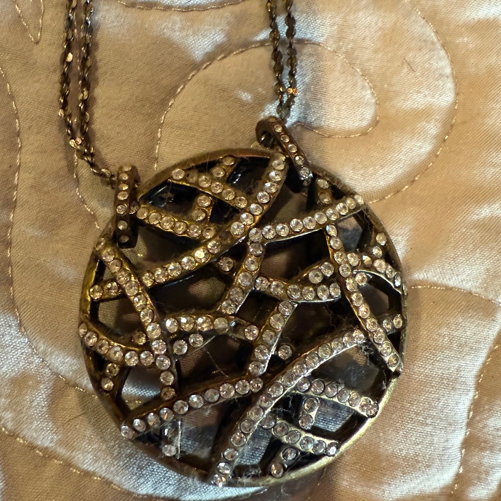 Antique gold finish reversible necklace